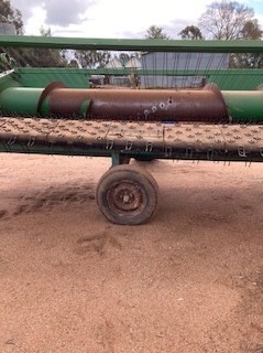 914 John Deere Pick Up Front & Trailer