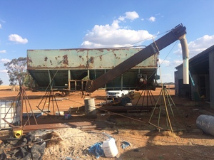 Seed/ Fertilizer Bin/ Grouper For Sale