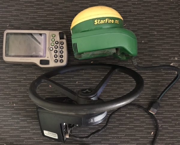 John Deere Green Star 1800 autosteer system.