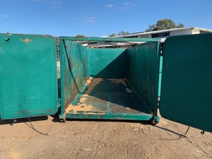 25 Cubic Metre – Hydraulic Tipping Skip Bin