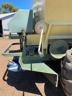 845T Marshall MultiSpread Spreader