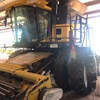 2004 New Holland CR970 Header & 42ft Honeybee Front