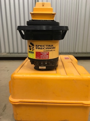 Spectra Precision Laserplane 1145 Transmitter