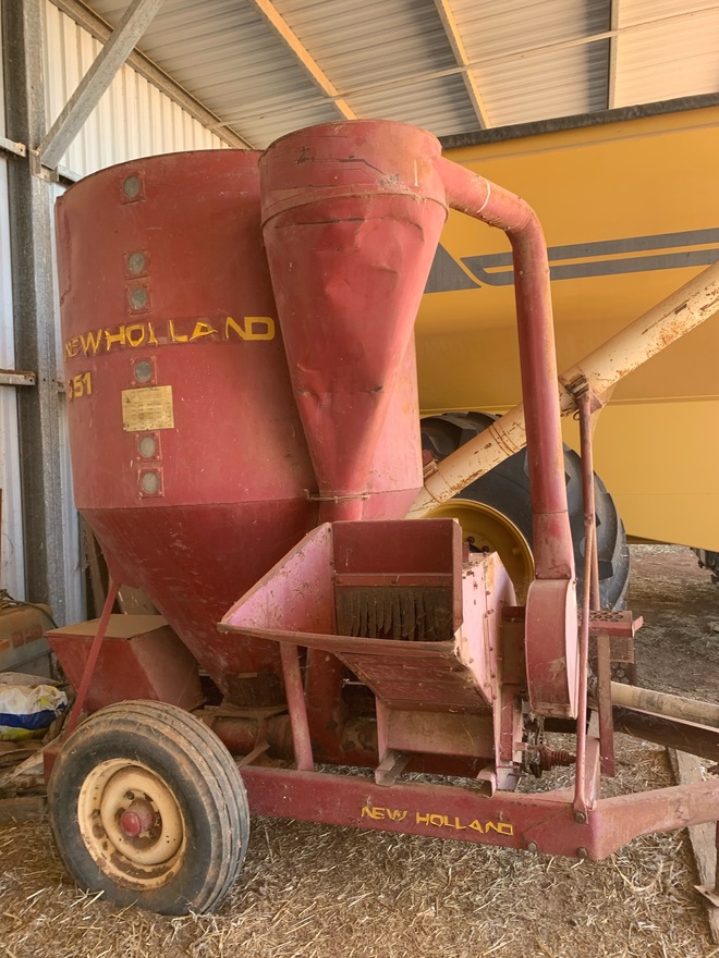 New Holland Hammer Mill