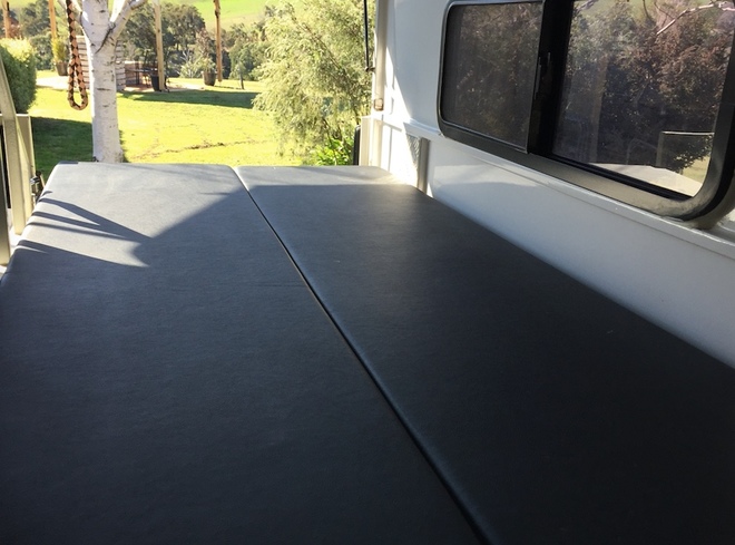 Equiluxe Horse Float