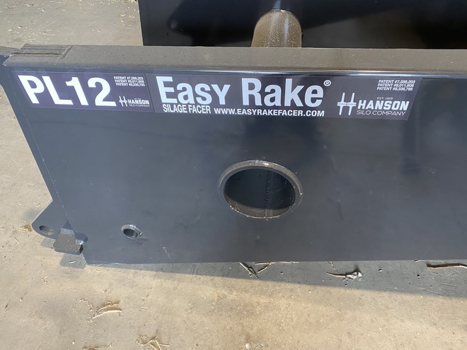 Easy Rake Silage Facer