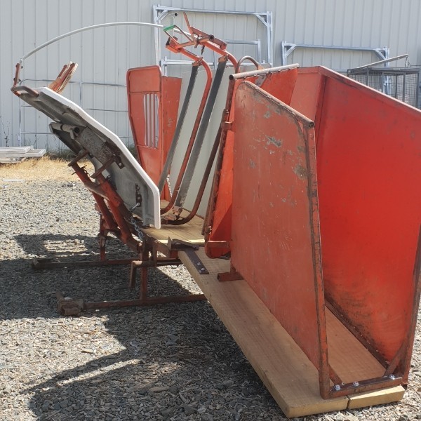 HECTON SHEEP HANDLER