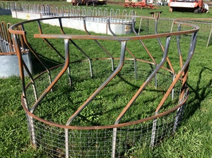 Round Bale Holder Feeder (#3)