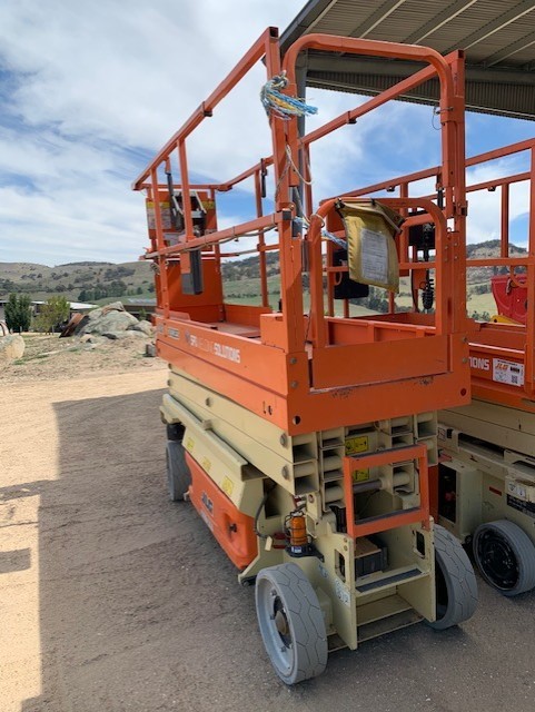 (A147) - JLG 2032ES Scissor Lift