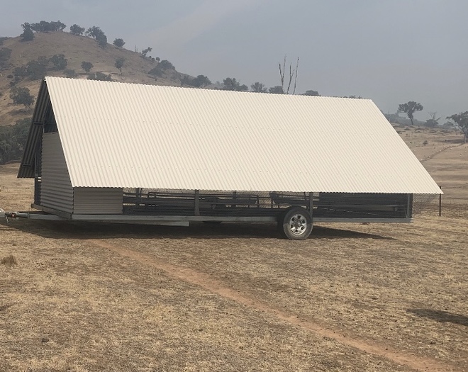 600 Hen Chicken Nesting Caravan/Trailer