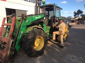 John Deere 4650 FWD Tractor 