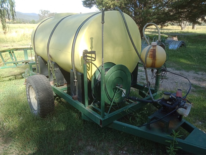 2400 litre Spray Unit