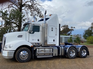 Kenworth T409