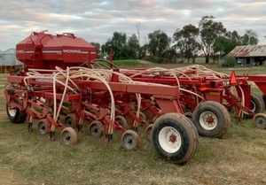 Morris CX 8105 Air Seeder (2012 Model)