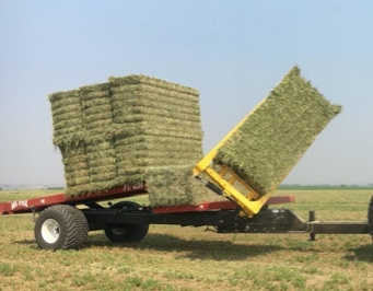 WANTED 12 Big Bale Stacker