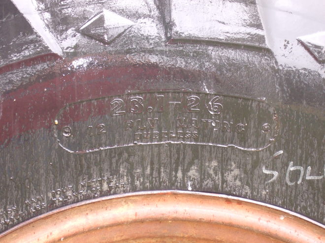 23.1 by 26 tractor / header tyres