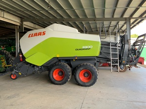 Claas 3300 Quadrant  8x4x3 Baler    13417 Bales
