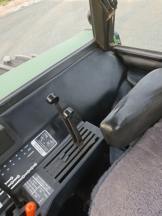 JOHN DEERE 4240 Tractor For Sale - Immaculate Condition - Only Had Rims Repainted, Completely Genuine!!!!!!!! Gotta See it to Believe it!!!