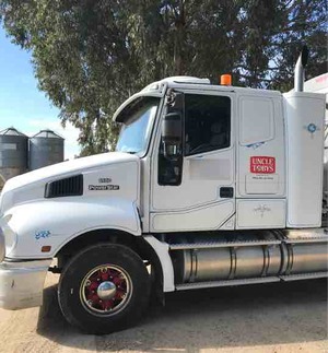 2000 Iveco Prime Mover with 2006 Lusty EMS 36'x6' Tipper