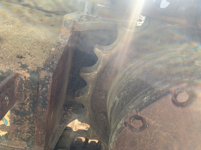 HITACHI ZX135US-3 HYD HITCH 3 BUCKETS