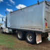 2004 Kenworth 404 Truck with Hamelex Bin and Dog