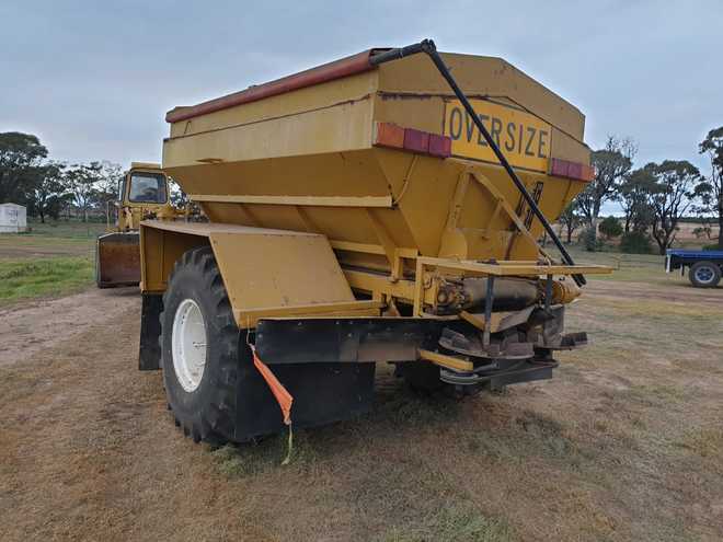 Norrish Service Group SpreadMor Multi Spreader
