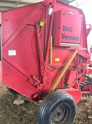 Vermeer 5041 Round Baler