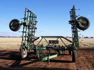 Smale Multivator Heavy Duty 6 Row 42'6