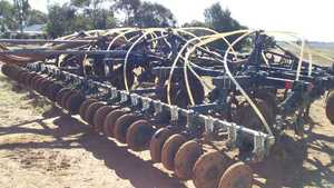 Flexicoil Airseeder Combination