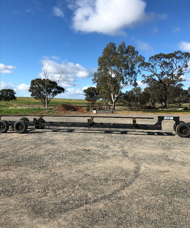 Leith 30ft Tandem Axle Comb Trailer