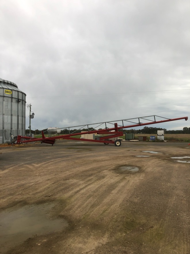 Sudenga  92ft 12 inch Auger