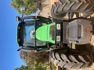 Under Auction (A127) - 2001 Deutz Agtron 135MK3 Tractor