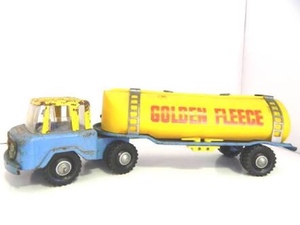 WANTED Golden Fleece Model Fuel Tanker
