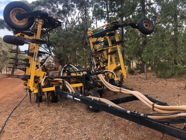 Air Seeder Bar  (Ezee-on)