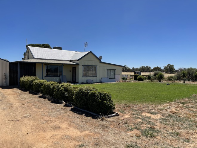 Vendors have agreed to meet the market- All offers submitted. 160 Acres of Farming/Lifestyle Property For Sale with Water