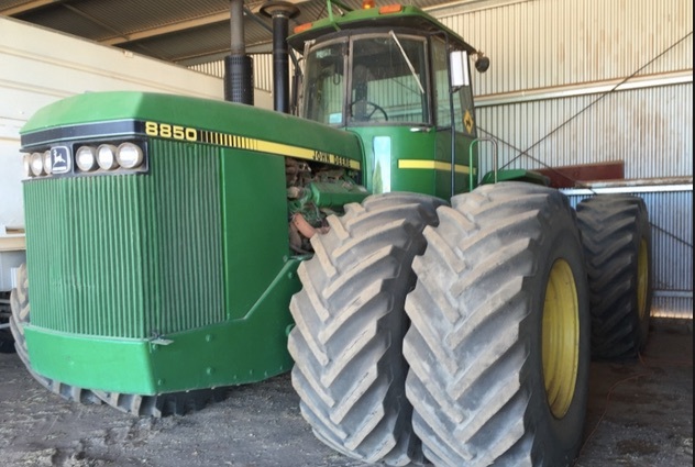 Wanted John Deere 8850, Must have 3 point linkage. 