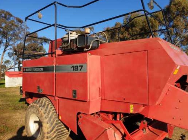 Massey Ferguson 187 8x4x3 Baler