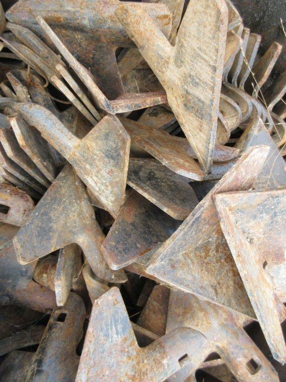 - Points - 2% Buyers Premium on all Lots