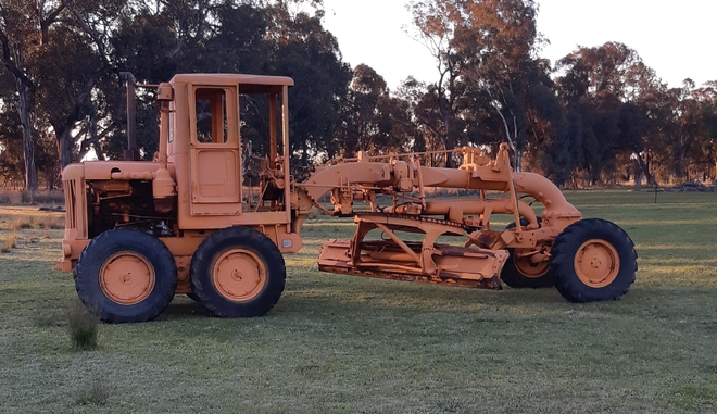 allis Chalmers grader 