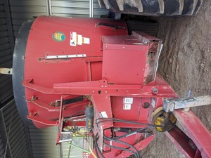 Jaylor Mixer Wagon