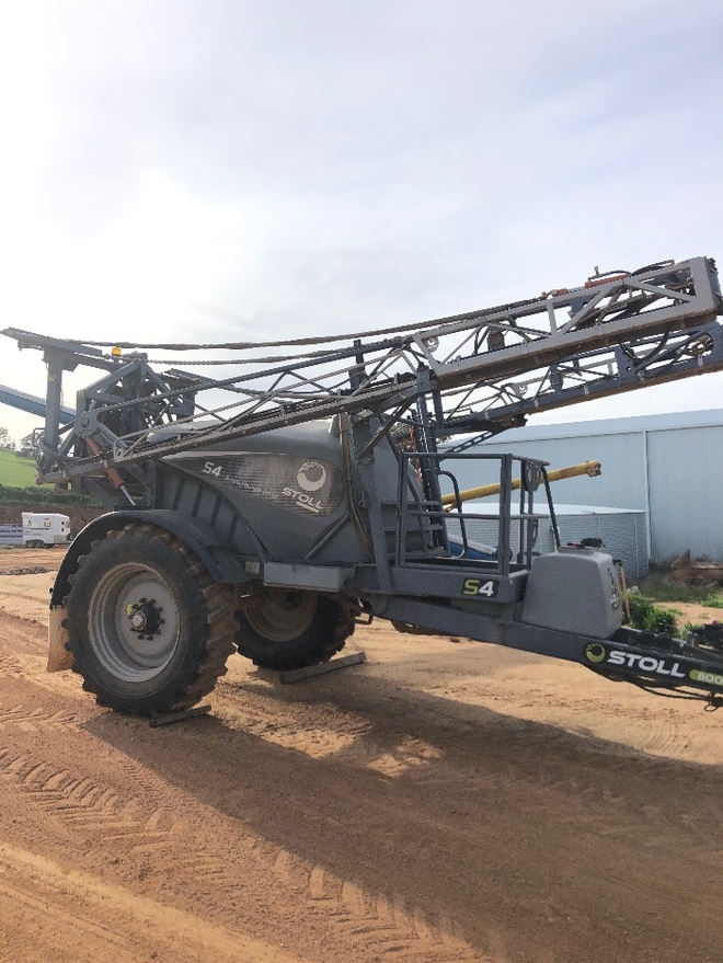 2014 Stoll S4 - 4524 Trailing Boomspray