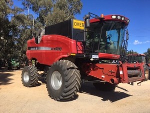 2005 Case IH 8010 Header