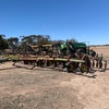 John deere 1610 bar & 667 air seeder bin