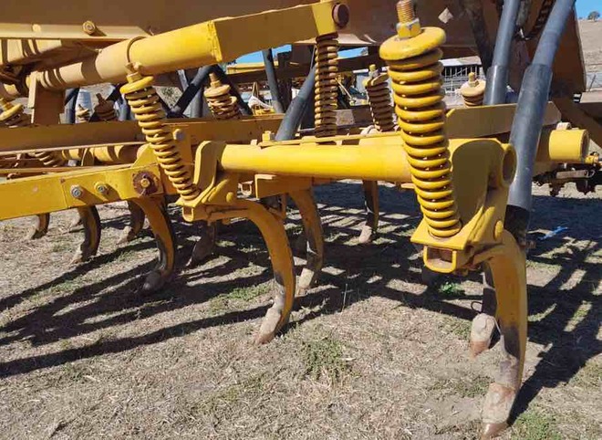 Connor Shea Direct Drill Tyne Seeder