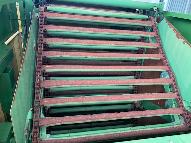 VARIO PACK 1800 ROUND BALER