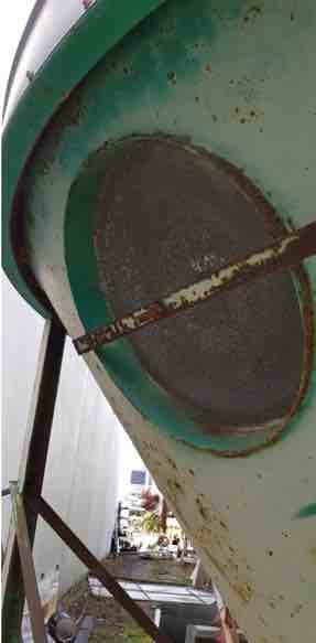 1 x approximate 9 ton second hand silo.