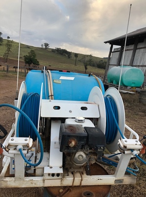 QUIK SPRAY Twin Reel Sprayer with 600L tank