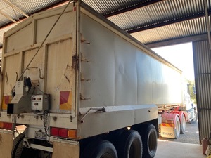 Chassis Tipper/Grouper