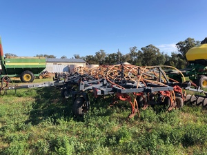 41ft Flexi Coil 820 Seeder Bar ##PRICE REDUCED##