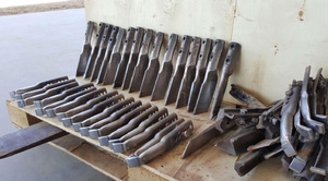 AUsplow DBS Seeder Points, Fert Boots & Closing Tools